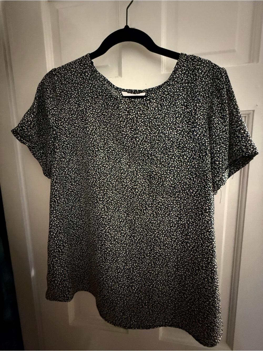 LC Lauren Conrad Black and White Ditsy Print Blouse